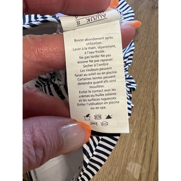 Nip Tuck Swim Navy & White One Piece Multi Fit Cup Bathing Suit USA Size 4 - Picture 13 of 16